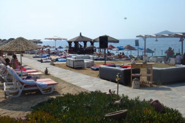 Royal Edessa Apart Hotel