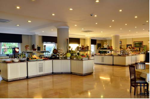 Royal Garden Hotel