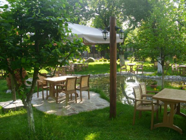 Sapanca Taş Ev