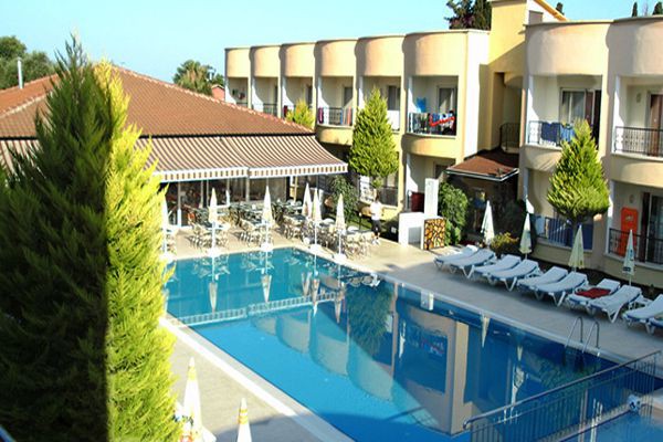 Sayanora Hotel