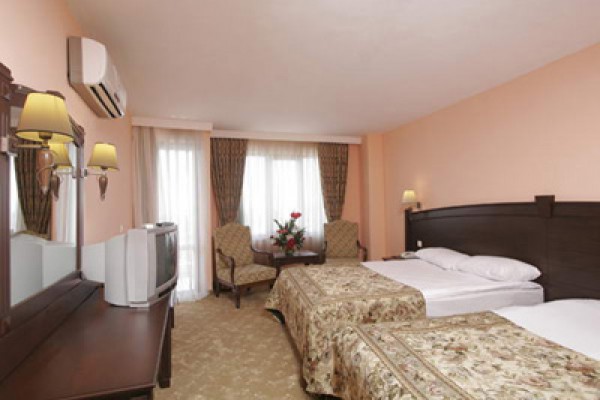 Selge Beach Resort & Spa