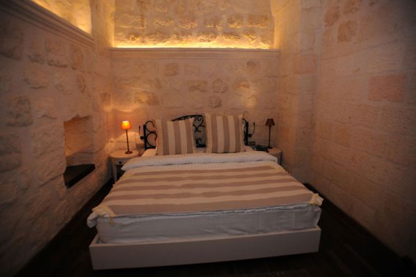 Shmayaa Hotel