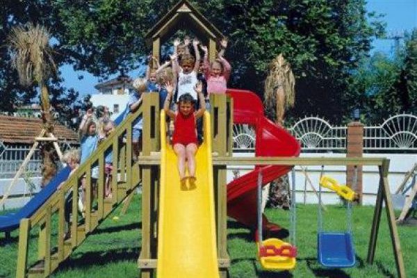Side Star Park