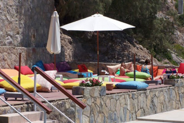 Simin Otel