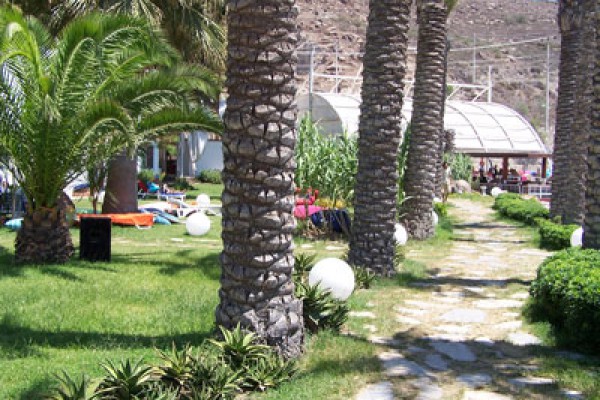 Simin Otel