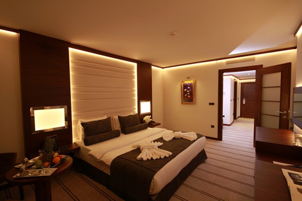 Sky Tower Hotel