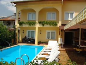 A&B Home Hotel