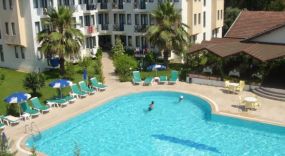 Bezay Hotel