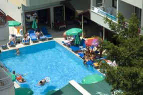 Glaros Hotel