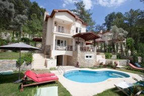 G&ouml;cek Villa Holidays