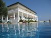 Hotel Falcon Crest