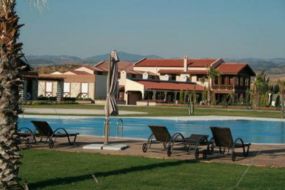 Konvoy Otel & The Country Club