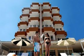 Lara Diamond Hotel