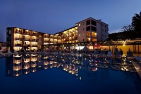 Larissa Garden Otel