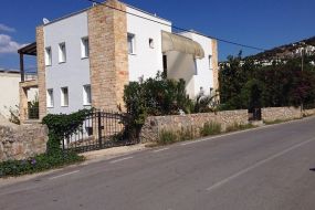 Liona Apart Hotel