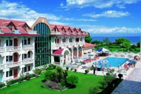 Montana Beach Hotel