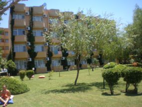 Otel Club Nina