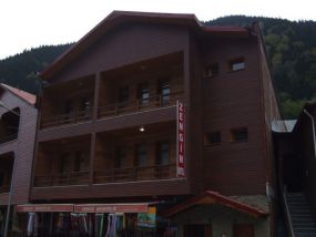 Zengin Motel