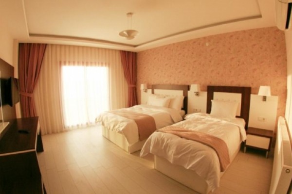 Tralles Park Hotel