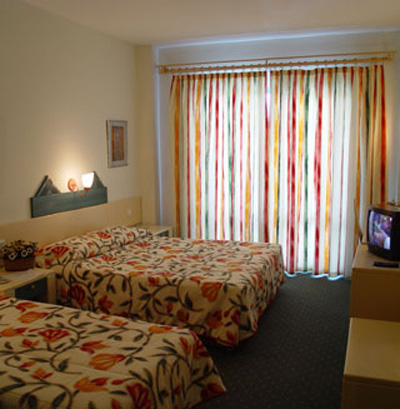 Tropical Hotel