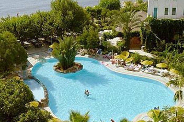 Tropikal Hotel