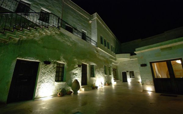 Utopia Cave Hotel