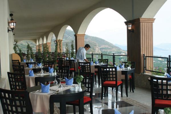 Utopia World Hotel