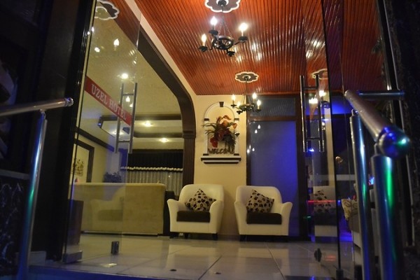 Uzel Hotel