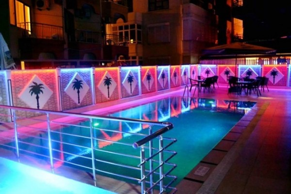 Uzel Hotel