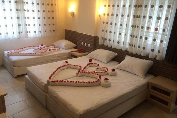 Uzel Hotel