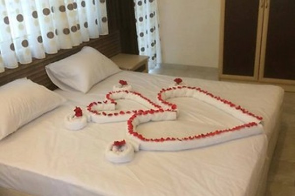 Uzel Hotel