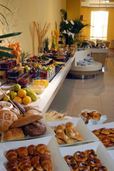 WOW Airport Hotel