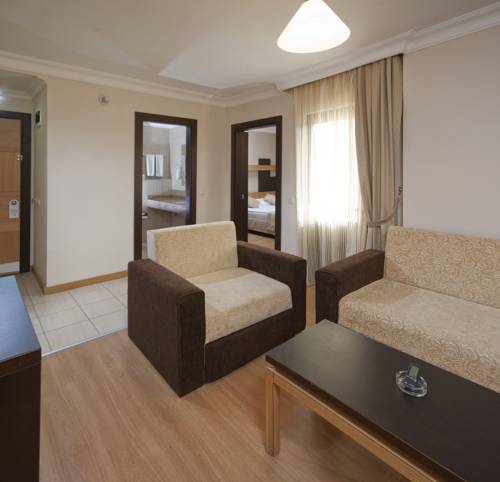 Xperia Kandelor Hotel