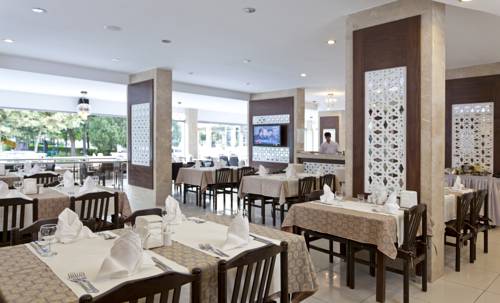 Xperia Kandelor Hotel