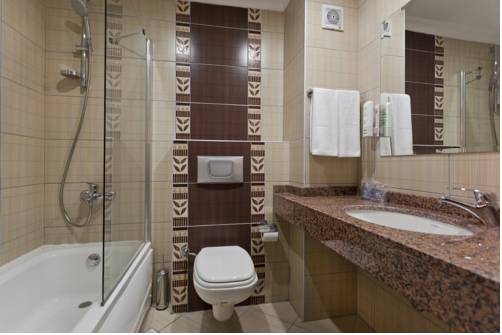 Xperia Kandelor Hotel