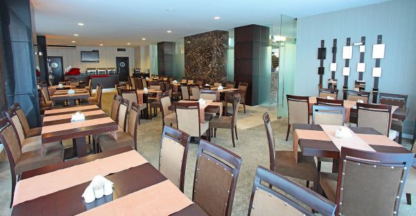 Yafeya Hotel