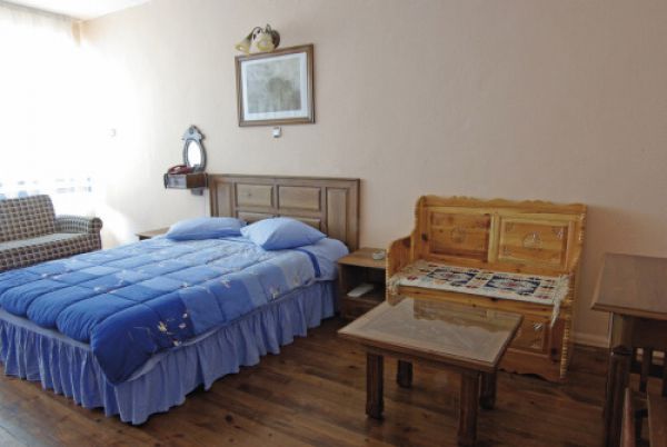 Yakamoz Tatil Köyü
