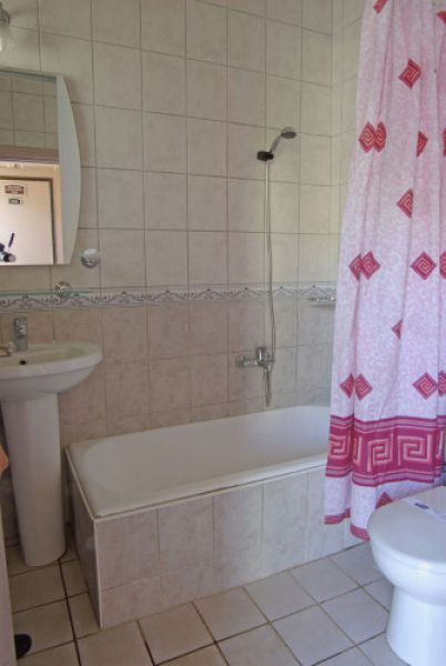 Yakamoz Tatil Köyü