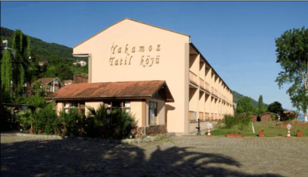 Yakamoz Tatil Köyü