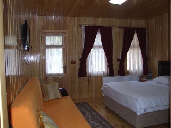 Zengin Motel