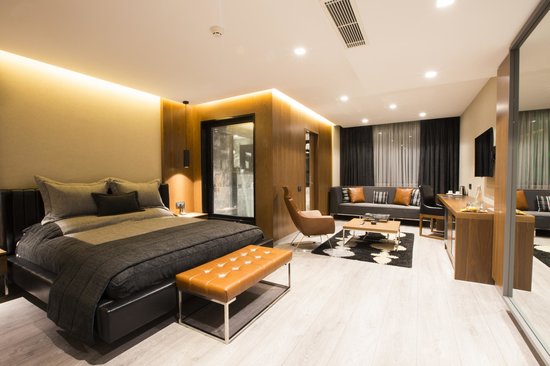 zenivaotel