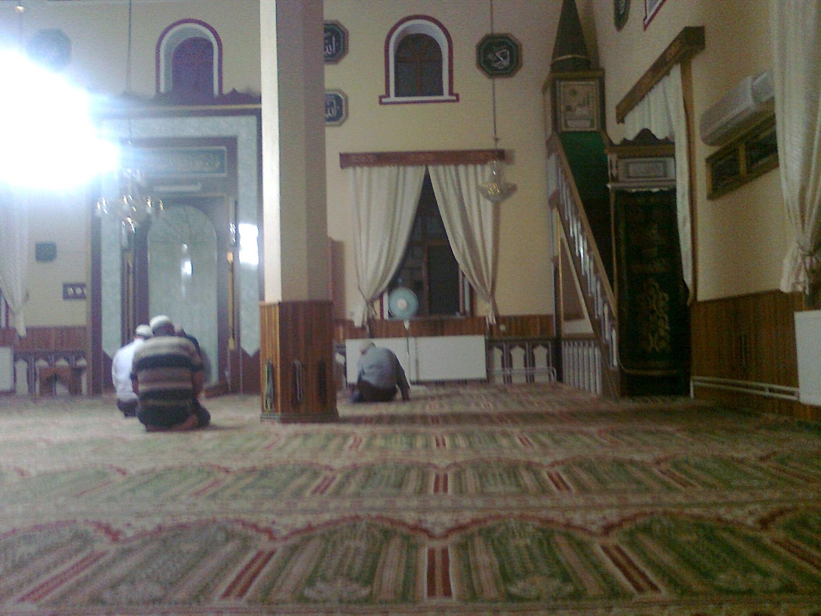 &Ccedil;elebi Ağa Camii